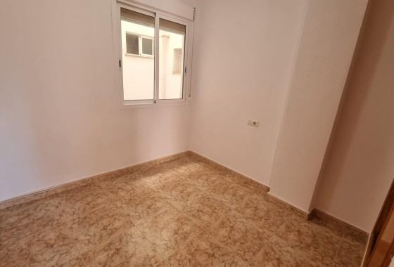 Revente - Appartement -
Torrevieja