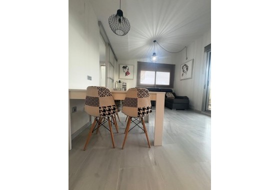 Resale - Apartment / Flat -
Denia - Dénia