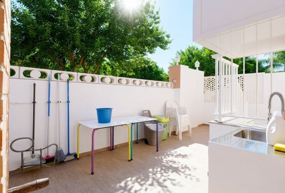 Herverkoop - Rijhuis -
El Verger - Costa Blanca