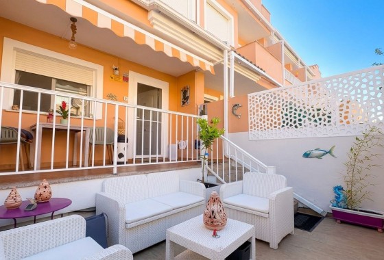 Herverkoop - Rijhuis -
El Verger - Costa Blanca