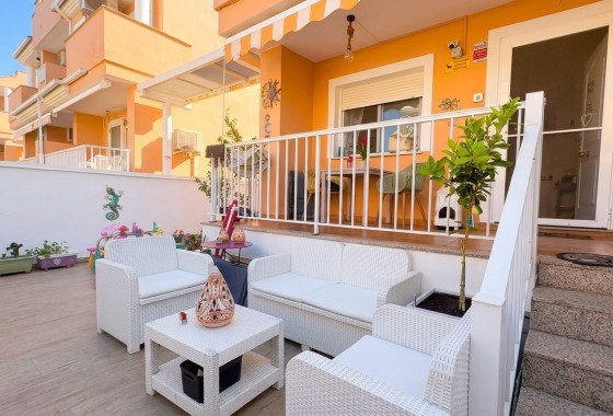 Herverkoop - Rijhuis -
El Verger - Costa Blanca