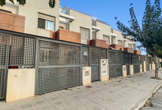Herverkoop - Rijhuis -
Pilar de la Horadada - El Mojón