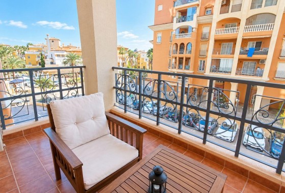 Sprzedaż - Apartament / Mieszkanie -
Torrevieja - Playa de los Locos