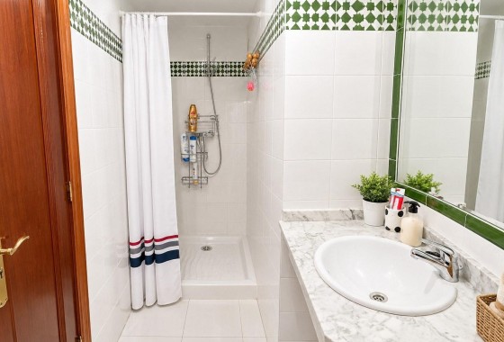 Sprzedaż - Apartament / Mieszkanie -
Torrevieja - Playa de los Locos