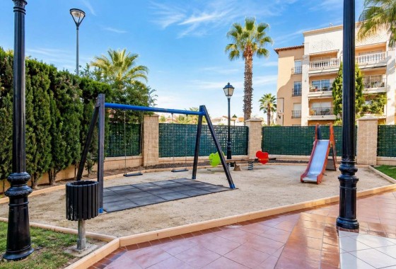 Sprzedaż - Apartament / Mieszkanie -
Torrevieja - Playa de los Locos