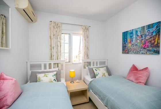 Resale - Apartment / Flat -
Playa Flamenca
