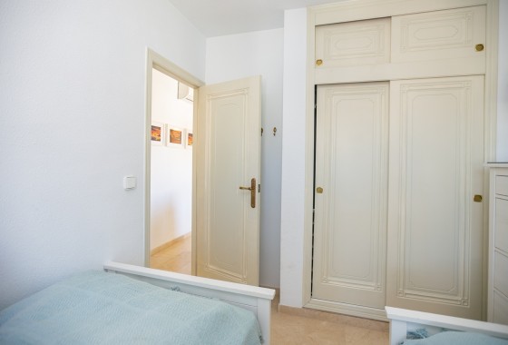 Resale - Apartment / Flat -
Playa Flamenca