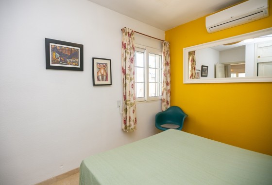 Resale - Apartment / Flat -
Playa Flamenca
