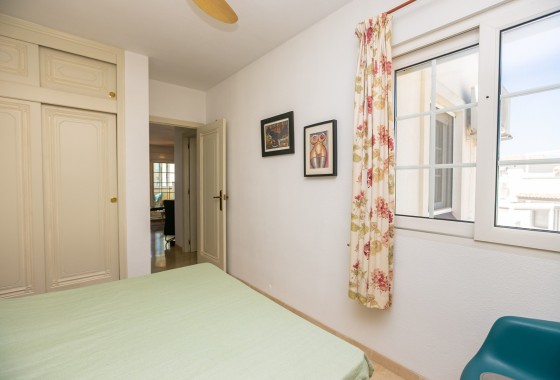 Resale - Apartment / Flat -
Playa Flamenca