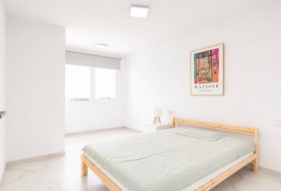 Sprzedaż - Apartament / Mieszkanie -
Torrevieja - Acequion