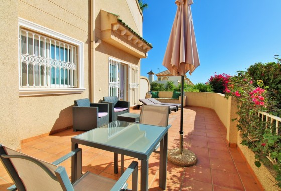 Resale - Apartment / Flat -
Villamartín