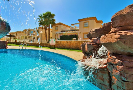 Venta - Apartamento / Piso -
Villamartín - Los Dolses