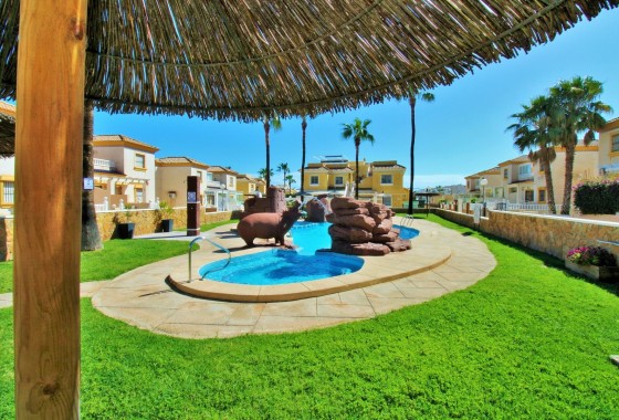 Venta - Apartamento / Piso -
Villamartín - Los Dolses