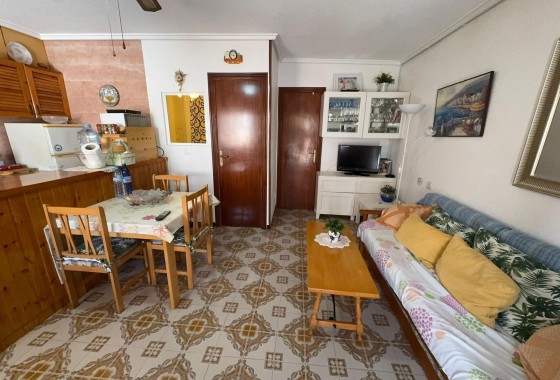 Herverkoop - Appartement / Flat -
Torrevieja - Playa de los Naufragos
