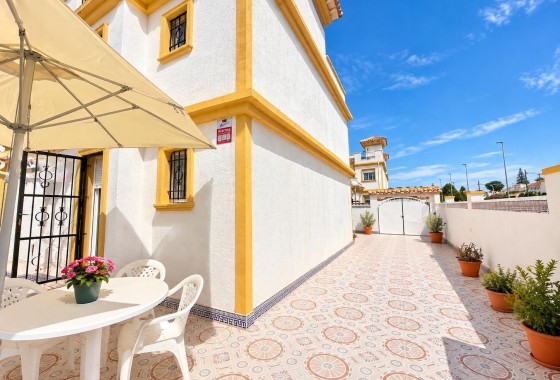 Wiederverkauf - Reihenhaus -
Torrevieja - El Limonar