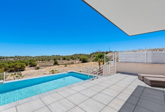 Herverkoop - Vrijstaande Villa -
San Miguel de Salinas
