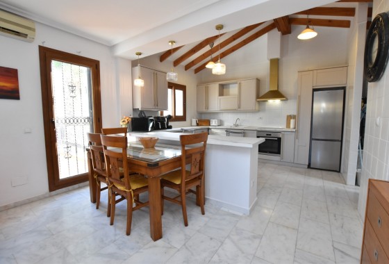 Wiederverkauf - Freistehende Villa -
Algorfa - La Finca Golf Resort