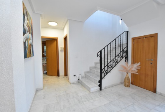 Wiederverkauf - Freistehende Villa -
Algorfa - La Finca Golf Resort