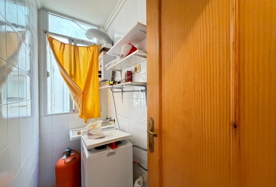 Wiederverkauf - Wohnung / Apartment -
Torrevieja - Playa del Cura