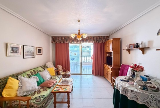 Wiederverkauf - Wohnung / Apartment -
Torrevieja - Playa del Cura