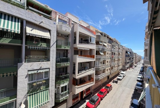 Wiederverkauf - Wohnung / Apartment -
Torrevieja - Playa del Cura