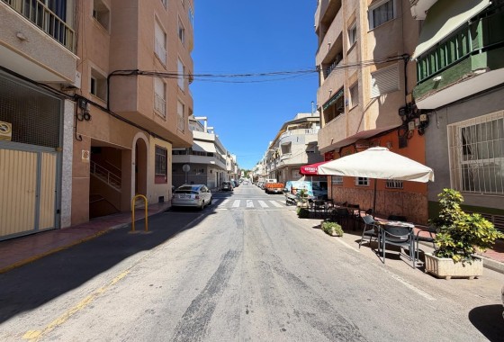 Wiederverkauf - Wohnung / Apartment -
Torrevieja - Playa del Cura