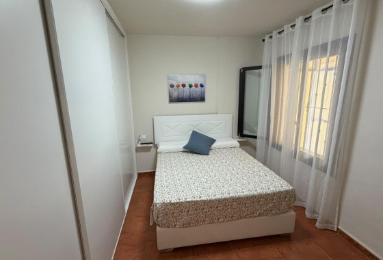 Herverkoop - Appartement / Flat -
Torrevieja - Torreblanca