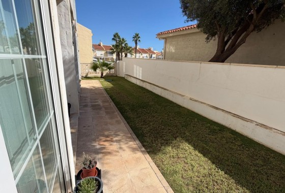 Herverkoop - Appartement / Flat -
Torrevieja - Torreblanca