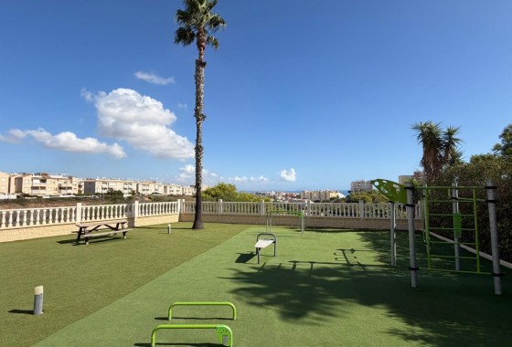 Herverkoop - Appartement / Flat -
Torrevieja - Torreblanca
