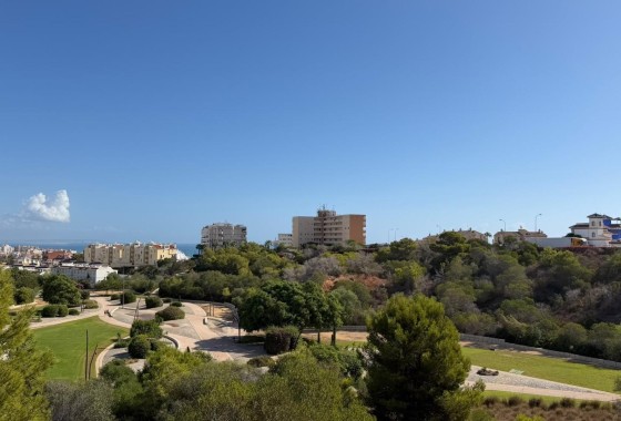 Herverkoop - Appartement / Flat -
Torrevieja - Torreblanca