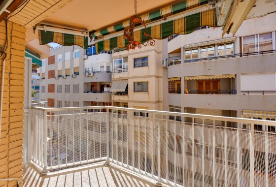 Wiederverkauf - Wohnung / Apartment -
Torrevieja - Acequion