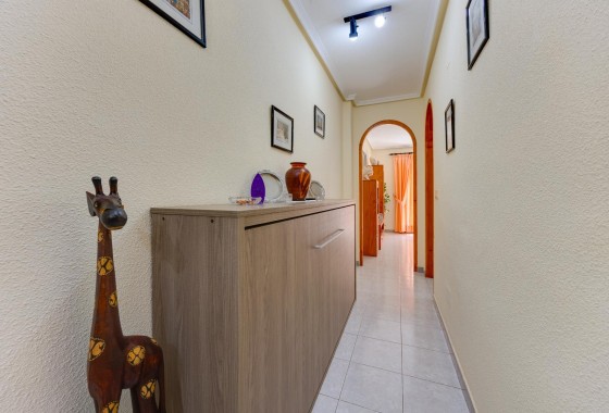 Herverkoop - Appartement / Flat -
Torrevieja - Playa del Cura