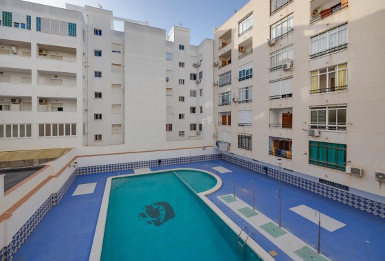 Herverkoop - Appartement / Flat -
Torrevieja - Playa del Cura