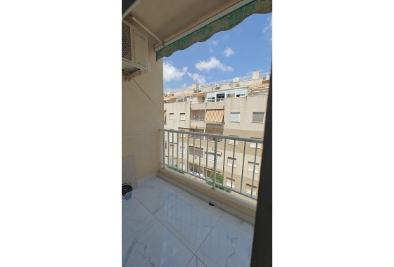 Wiederverkauf - Wohnung / Apartment -
Torrevieja - Acequion