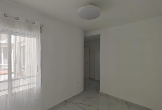 Wiederverkauf - Wohnung / Apartment -
Torrevieja - Acequion