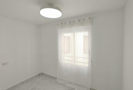 Wiederverkauf - Wohnung / Apartment -
Torrevieja - Acequion
