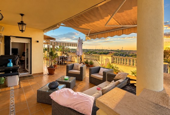 Herverkoop - Vrijstaande Villa -
Dehesa de Campoamor - Las Ramblas Golf