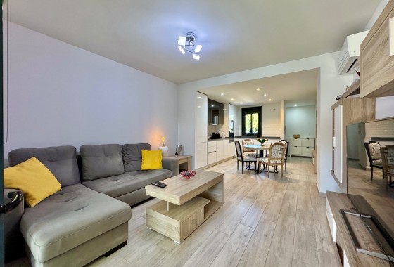 Revente - Appartement -
San Miguel de Salinas