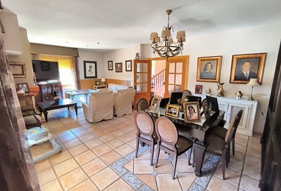 Revente - Villa Individuelle -
Yecla