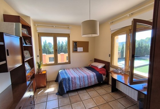 Revente - Villa Individuelle -
Yecla