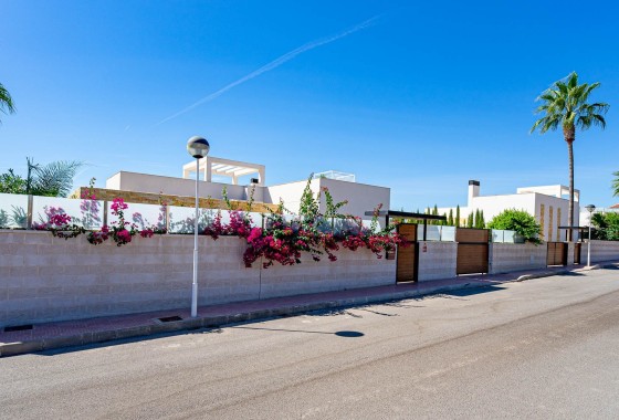 Herverkoop - Vrijstaande Villa -
Ciudad Quesada - Rojales - Doña Pena