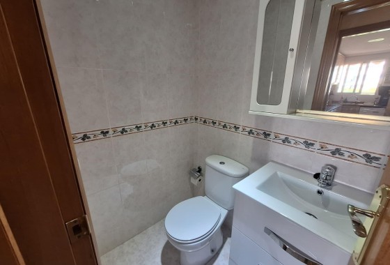 Herverkoop - Appartement / Flat -
Torrevieja - Playa del Cura