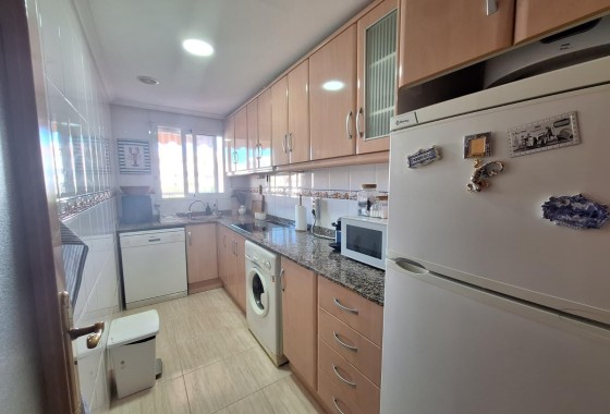 Herverkoop - Appartement / Flat -
Torrevieja - Playa del Cura
