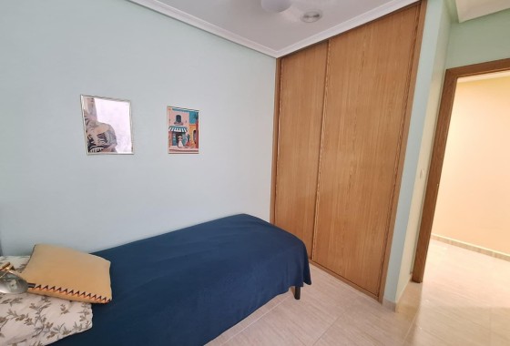 Herverkoop - Appartement / Flat -
Torrevieja - Playa del Cura