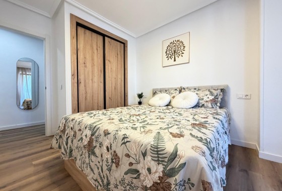 Herverkoop - Appartement / Flat -
Torrevieja - Parque de las Naciones