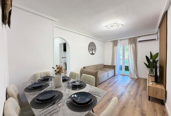 Herverkoop - Appartement / Flat -
Torrevieja - Parque de las Naciones