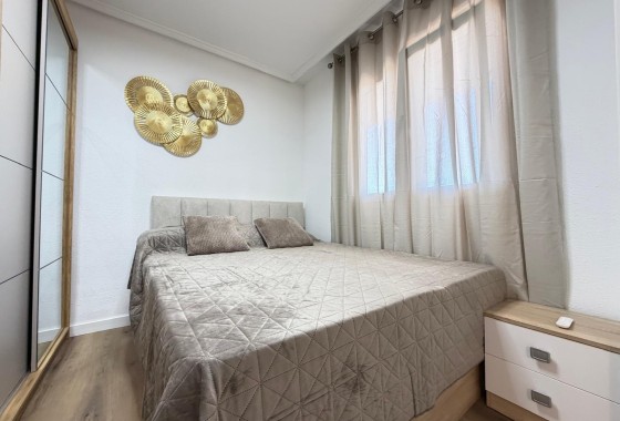 Herverkoop - Appartement / Flat -
Torrevieja - Parque de las Naciones