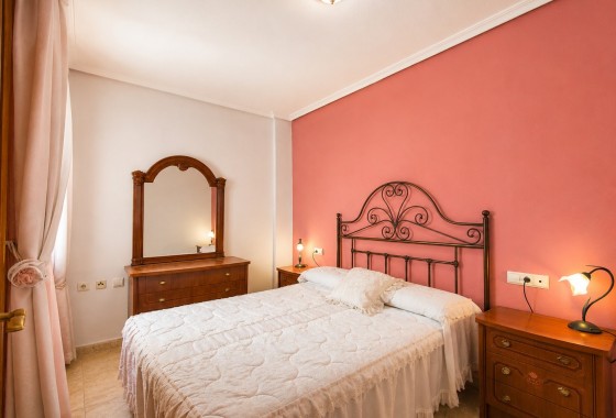 Wiederverkauf - Wohnung / Apartment -
Torrevieja - Playa del Cura