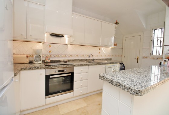 Sprzedaż - Apartament / Mieszkanie -
Villamartín