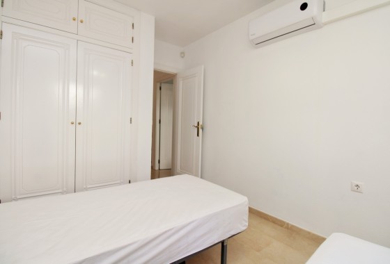 Sprzedaż - Apartament / Mieszkanie -
Villamartín